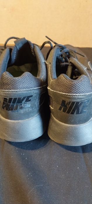 Tenis nike tam 42