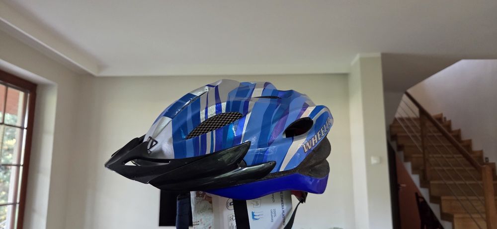 Kask rowerowy uniwersalny