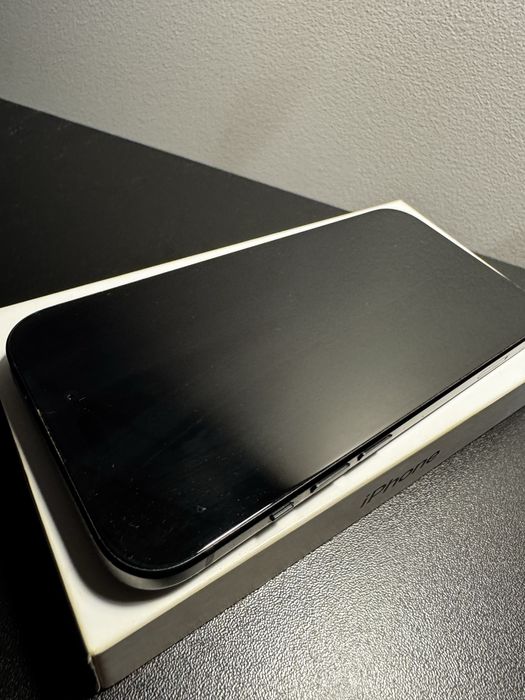 Apple iPhone 15 128 GB, Kolor Czarny