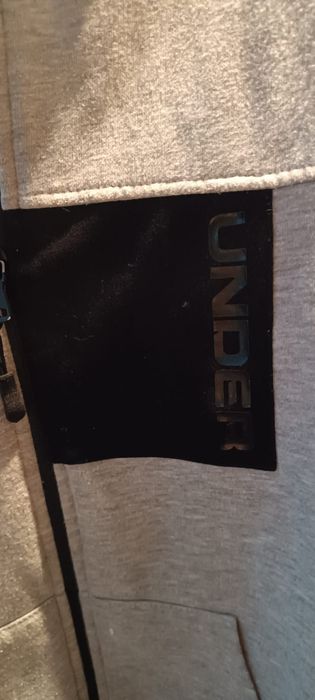 Rozpinana bluza męska Underarmour