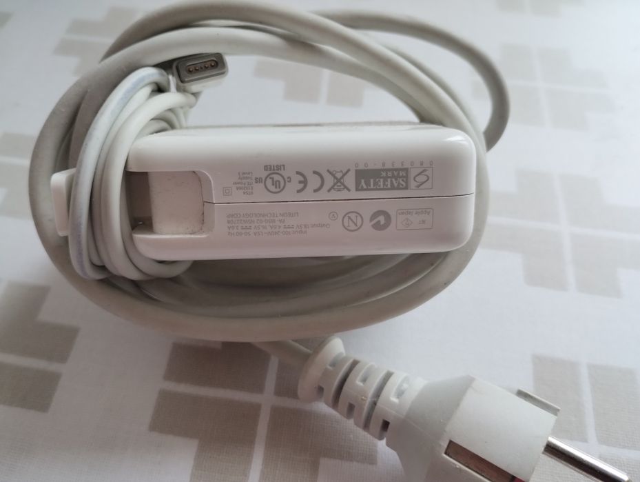 Zasilacz ładowarka Apple MacBook Magsafe