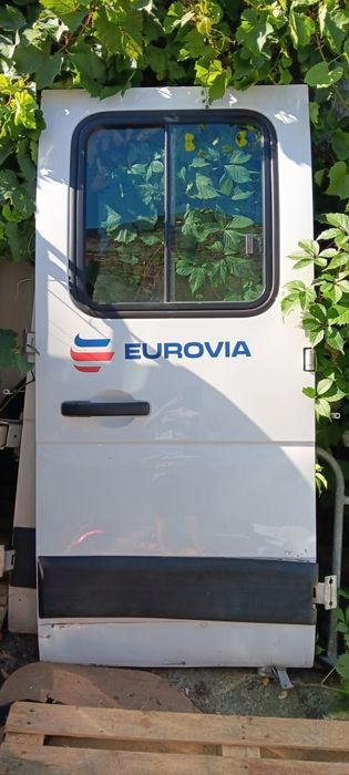 Drzwi prawe boczne  z oknem Fiat Ducato  lll