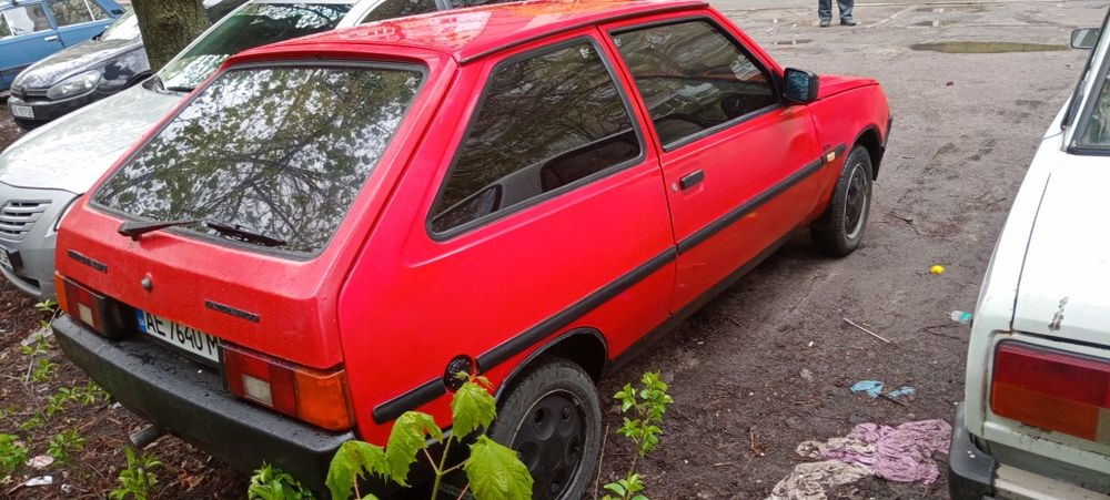 ЗАЗ Таврия  1102