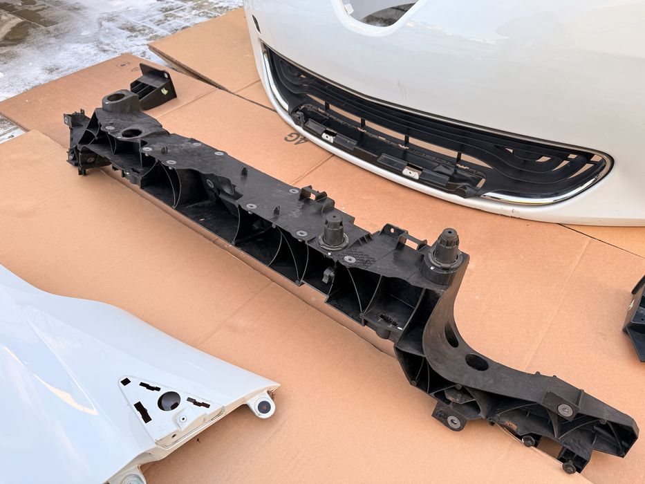 Бампер передний рено зое зоя renualt zoe разборка