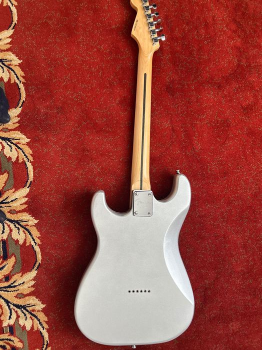 Guitarra Stratocaster à venda