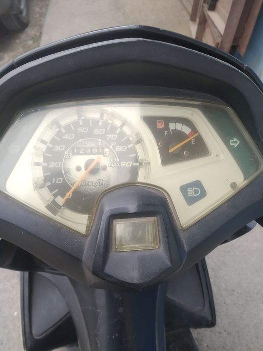 Скутер Hunter VOLT HM50QT-V