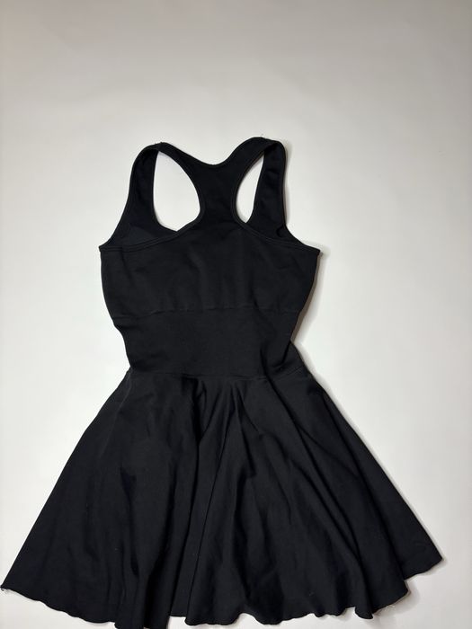 Спортивное платье ( для спорта или тенниса )