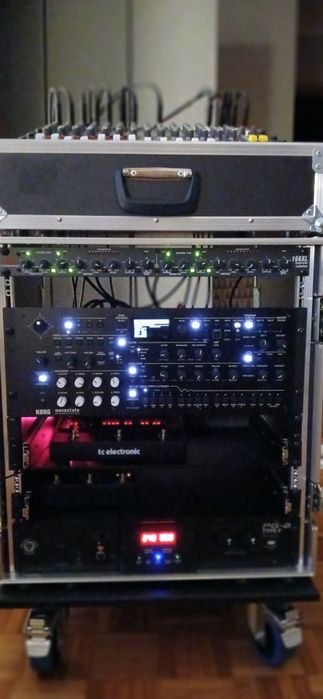 Korg Wavestate mk2  rack + expansões de sons