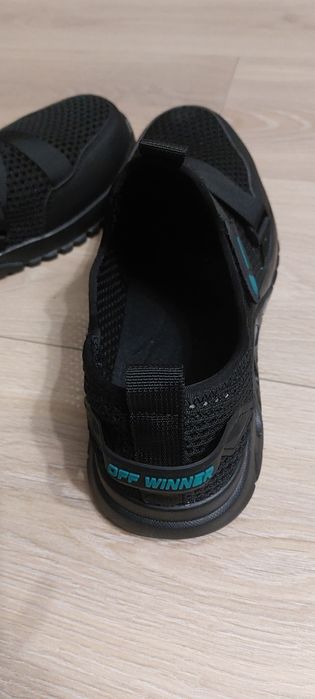 Buty robocze męskie oddychające z noskiem. Wkładka 28cm.