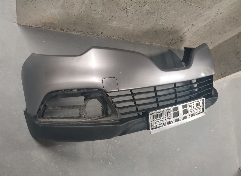 Zderzak przód captur I szary