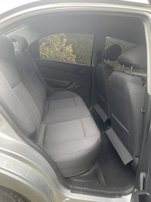 Автомобіль Chevrolet Aveo
