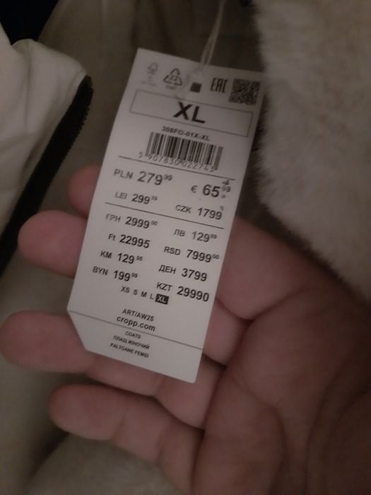 Długi Płaszcz Biały XL