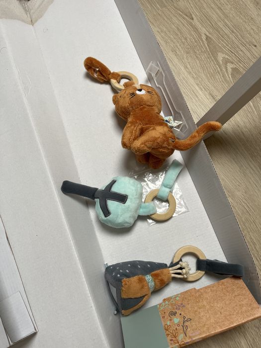 Ginásio para bebé. Apenas foi usado o tripé, o resto esta novo.