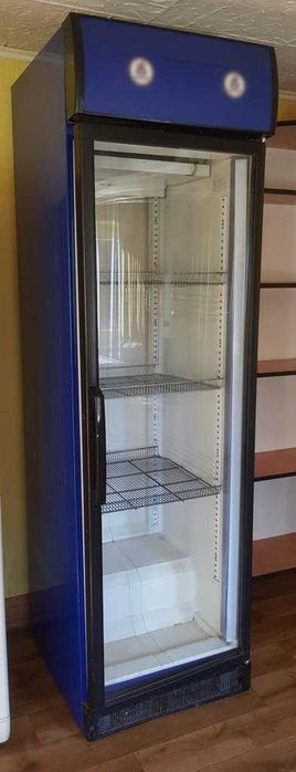 Chłodziarka witryna chłodnicza 410 litrów