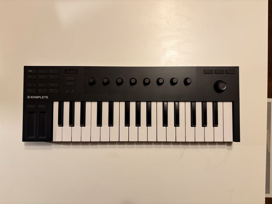 MIDI-клавіатура Native Instruments Komplete Kontrol M32