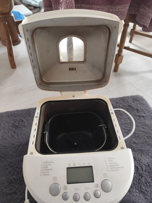 Maszyna do pieczenia chleba