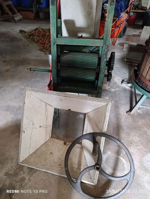 Material produção de vinho