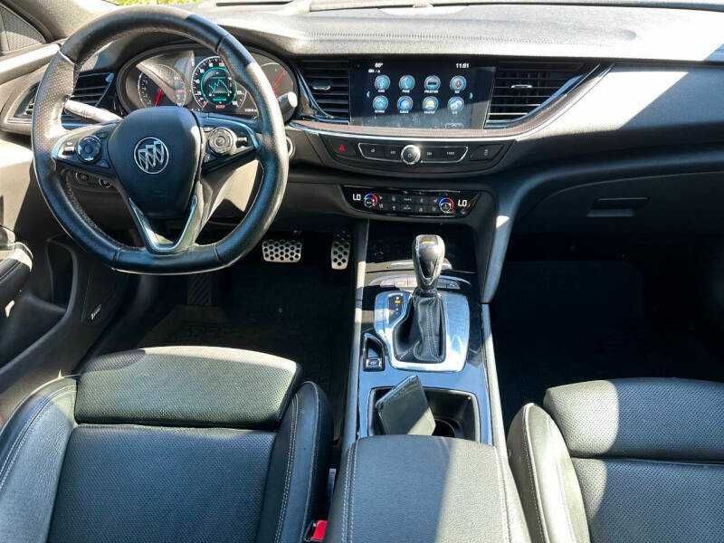 2018 Buick Regal Sportback