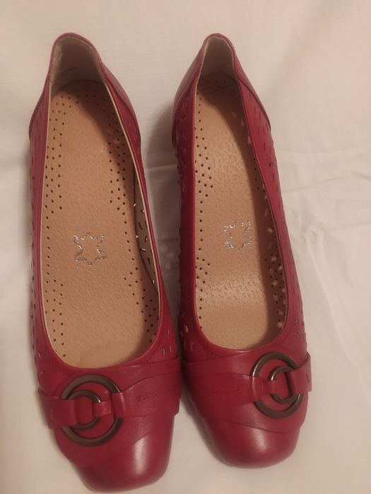 Женские туфли Caprice