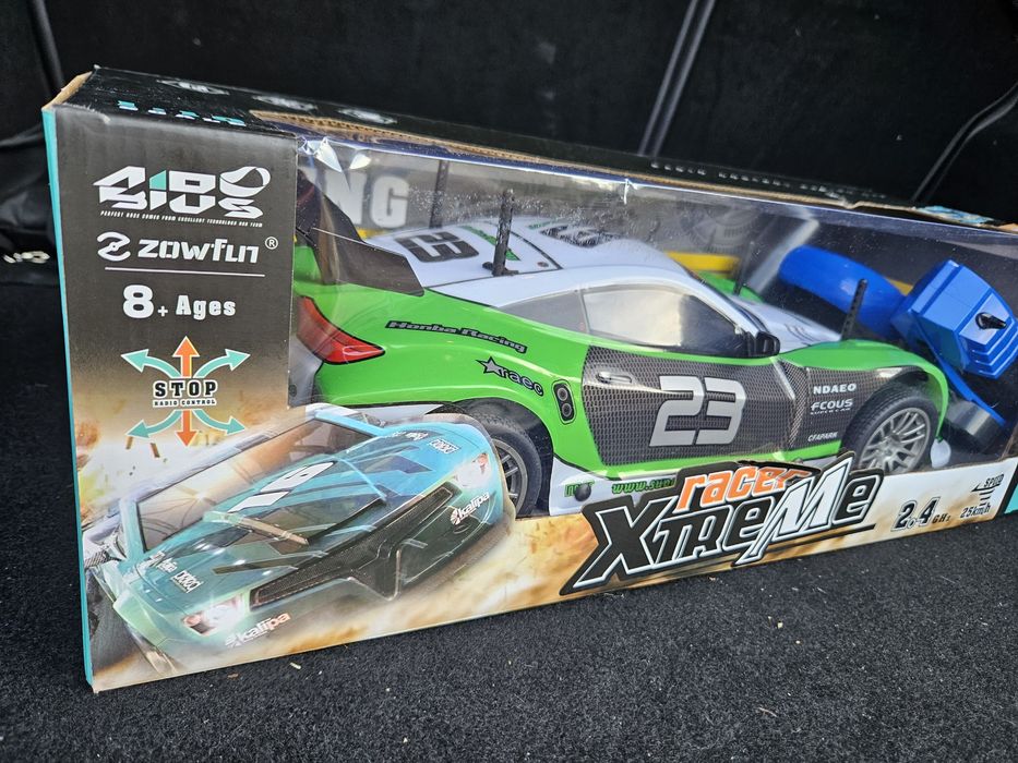 Samochód Rc zdalnie sterowany 25 km/h auto 1:10