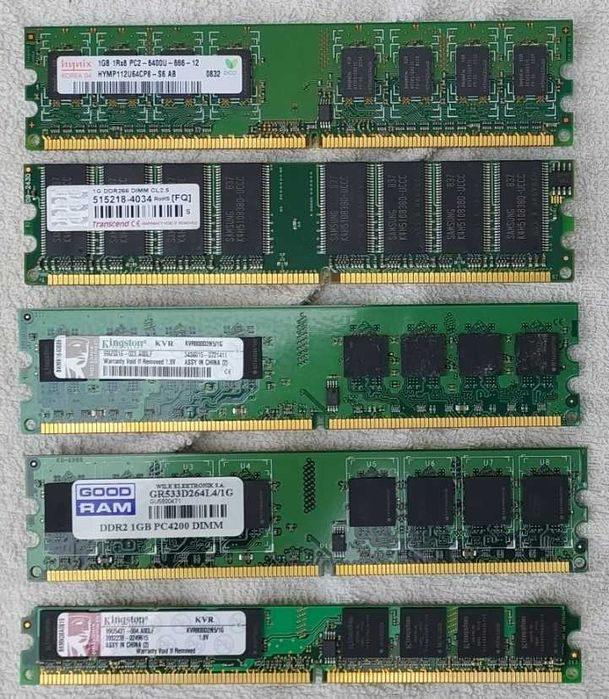 Memórias de 1Gb (Várias)64171263783810122