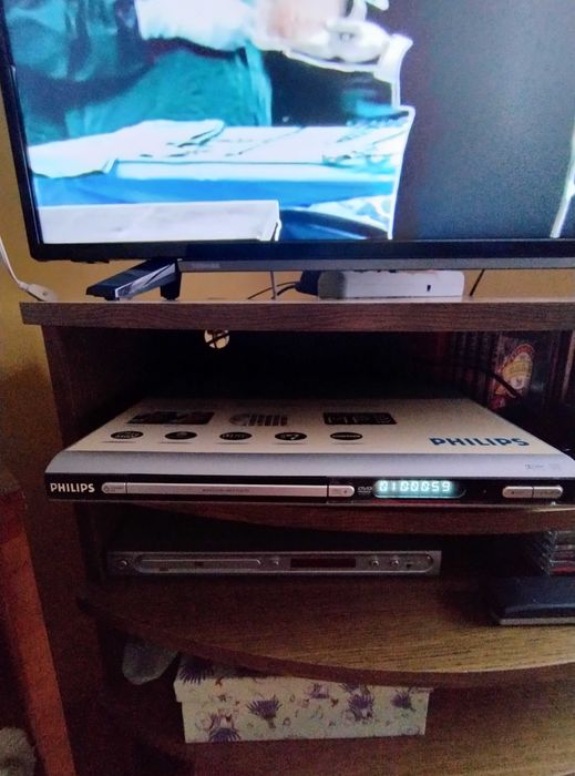 Sprawny Odtwarzacz DVD Philips DVP520/02 z pilotem