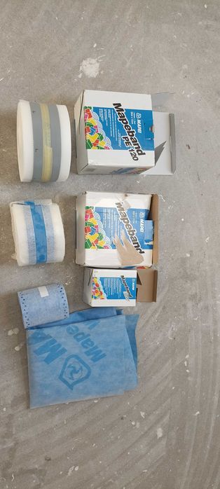 Taśmy Mapei uszczelniające zostały po budowie,hydroizolacyjne