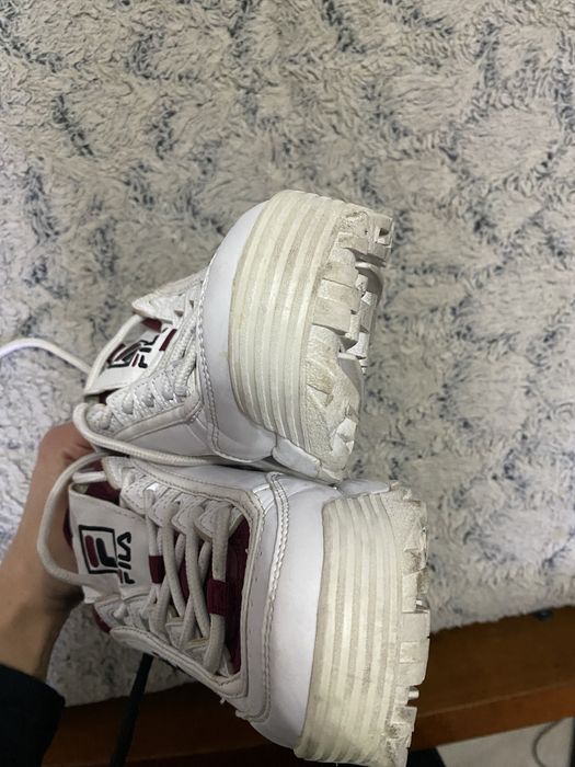 Sapatilhas fila brancas