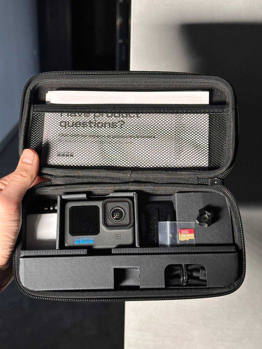 Екшн-камера GoPro Hero 11 з картою пам'яті