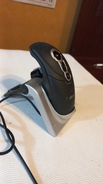 Пристрій для презентацій Trust TK-4300p  wireless