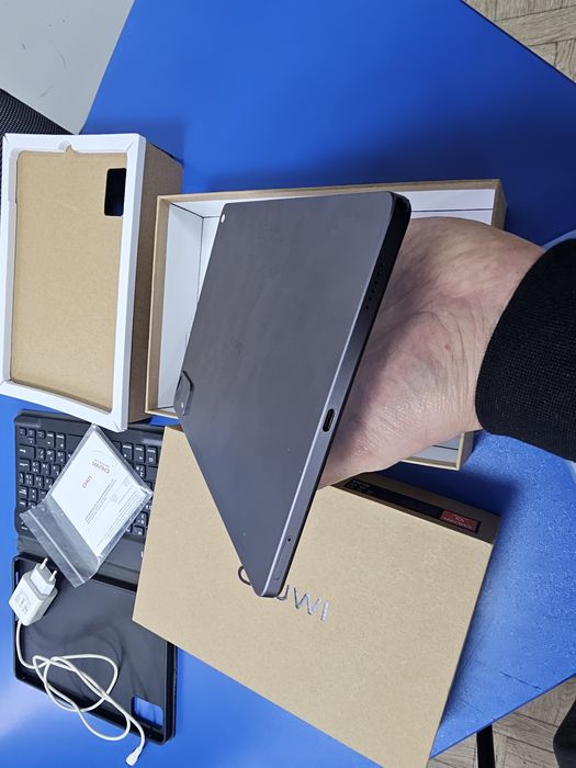 Планшет  chuwi hi10 pro 4G