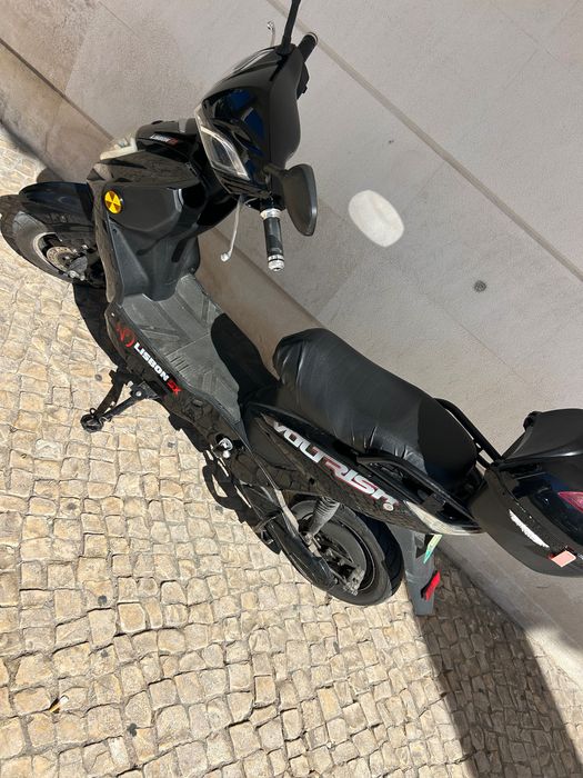 Moto elétrica, não precisa carta