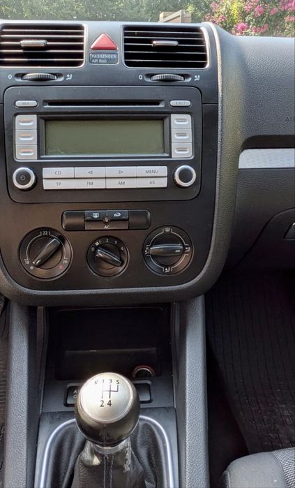 VW GOLF 5  2007r  1.4 59kW