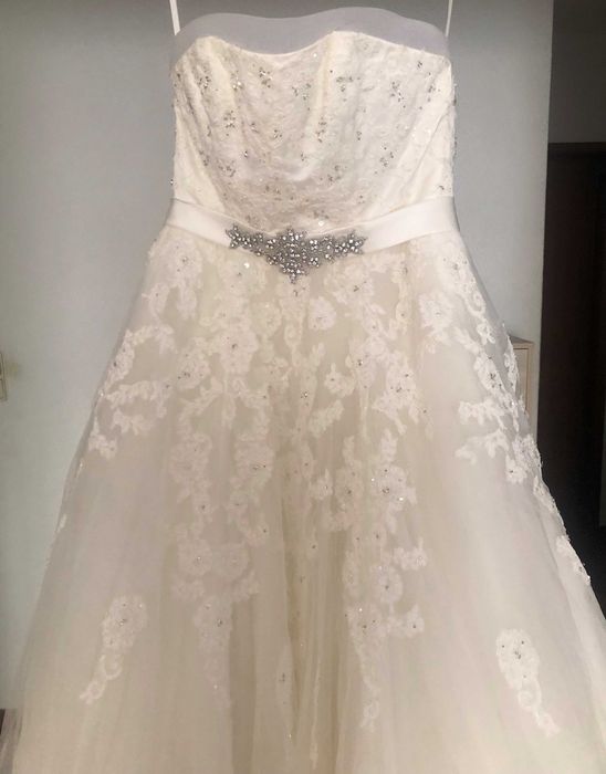 Vestido Noiva San Patrick com véu incluído