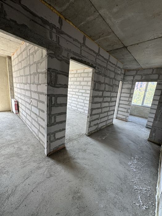 Продам 2 кімн новобудову, вул Руська