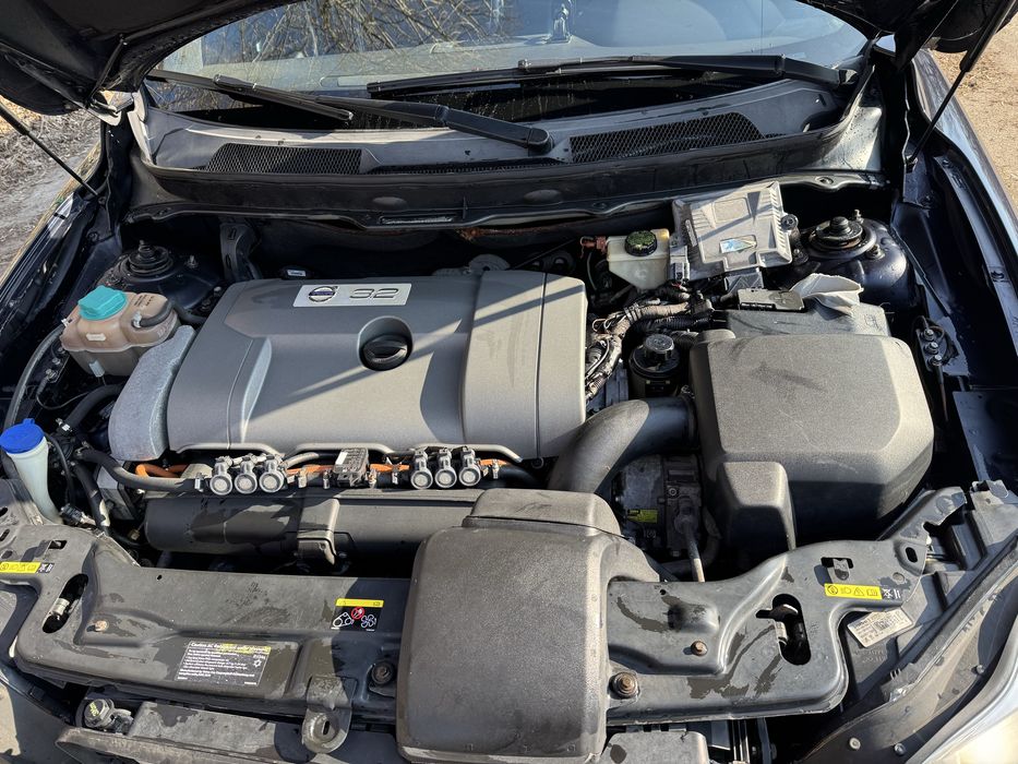 Продам Volvo CX90