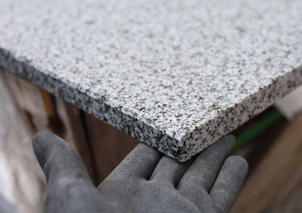 Schody Granitowe Antracyt G654 NEW 150x33x2 Antypoślizg Płomień