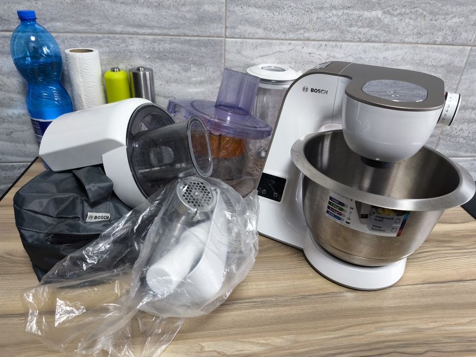 Robot kuchenny Bosch MUM5XW40