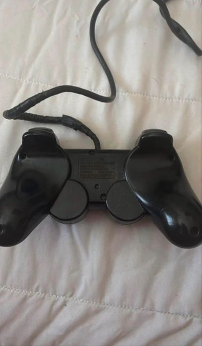 Playstaion 2 com jogos e 2 comandos