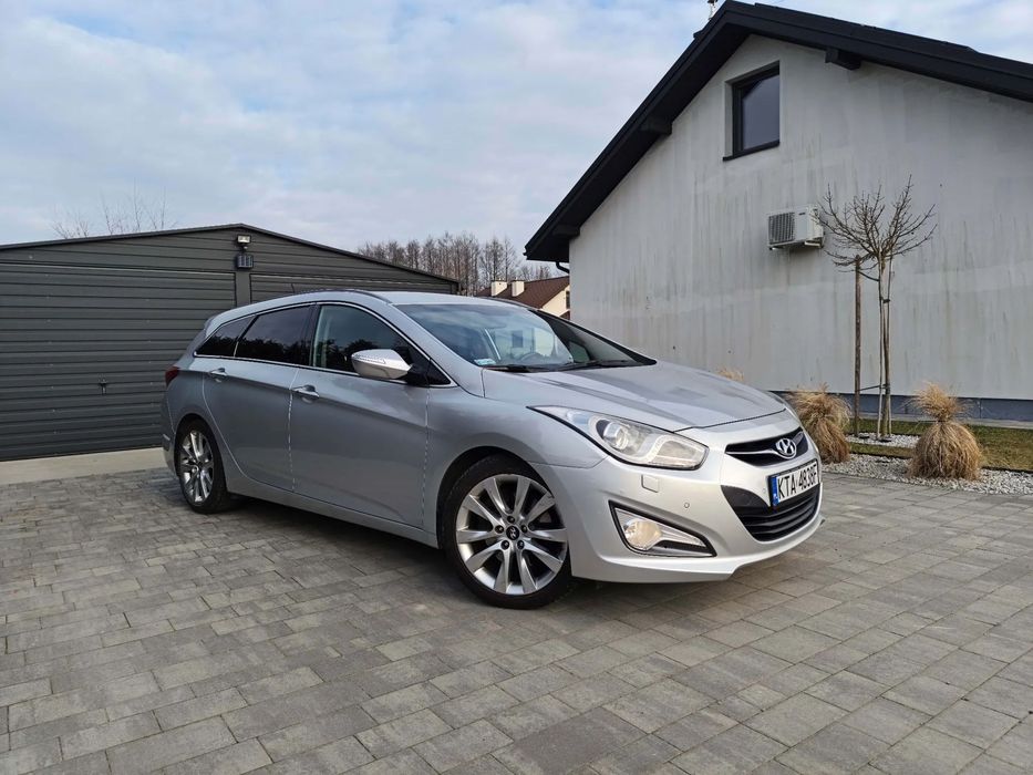 Hyundai i40 Hyundai i40 1.7 crdi navi kamera cofania