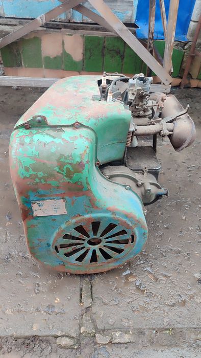 Двигатель УД-2 с стартером