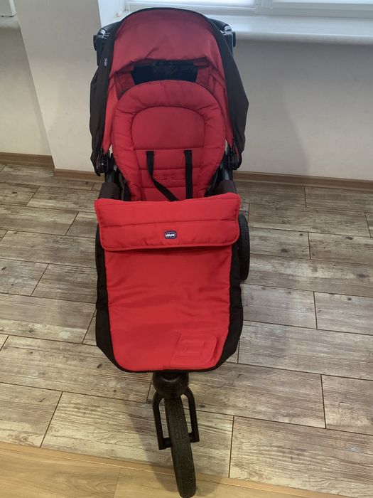 Продам коляску ChiccoActive3