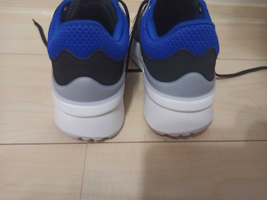 Buty do biegania Adidas Znchill Lightmotion+ 40 i 2/3  25,5 cm nowe