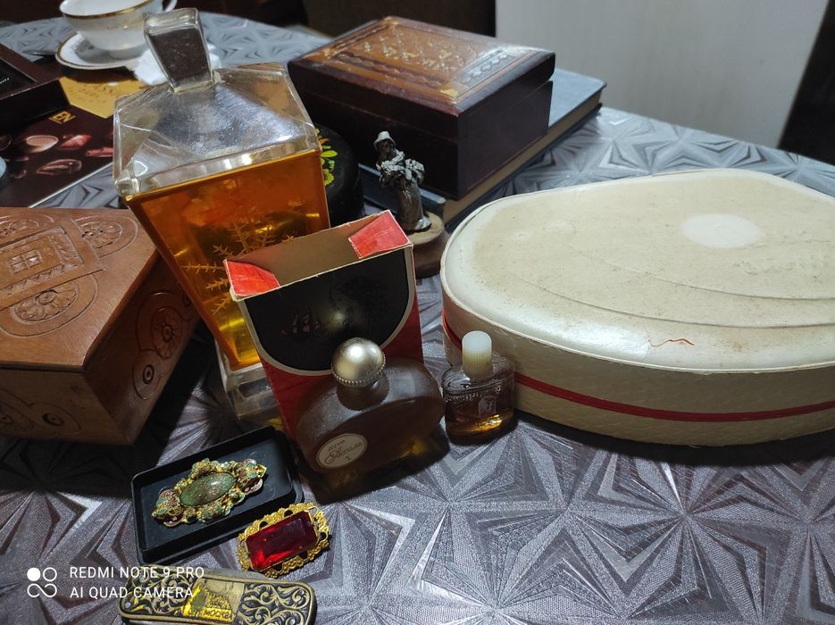 Духи ссср Алые паруса , Ассоль и др.