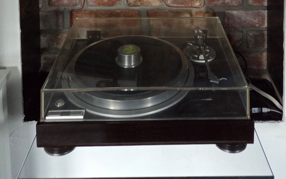 Gramofon Kenwood KD-700D