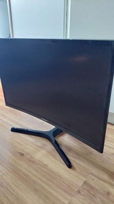 Monitor Curvo Samsung 24""