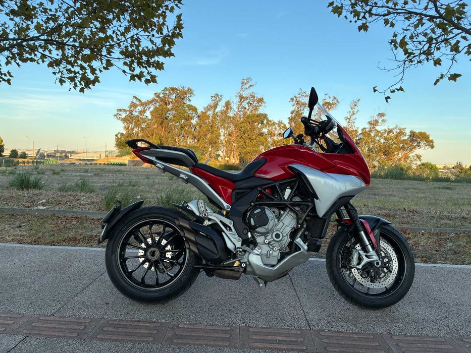 Vendo Mv Agusta Turismo veloce Lusso Impecável poucos km