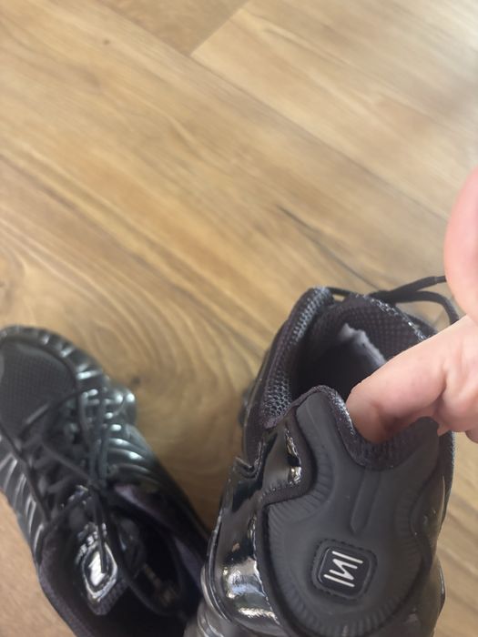 nike shox czarne
