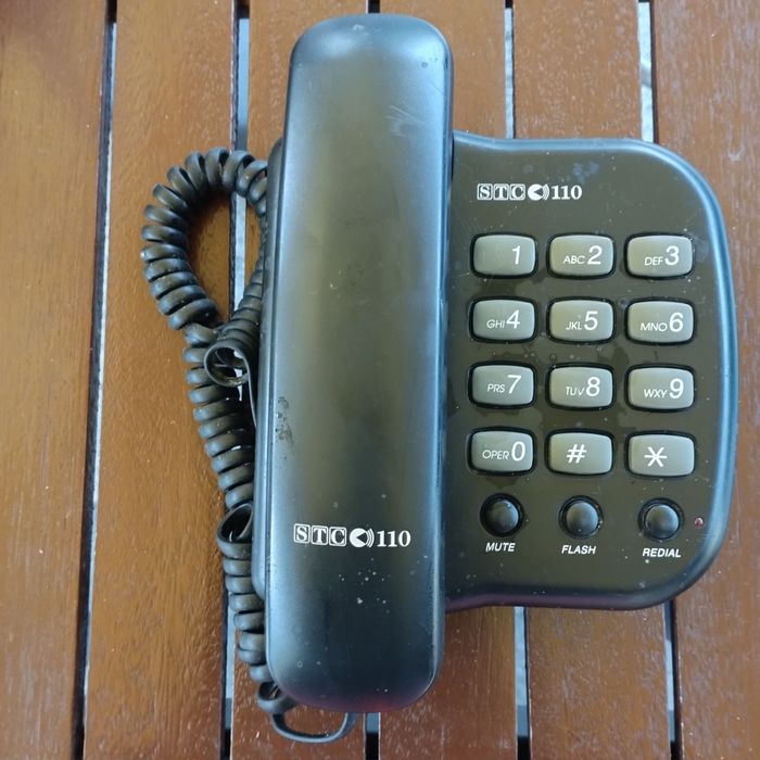 Telefon Stc 110 sprawny 
Czarny