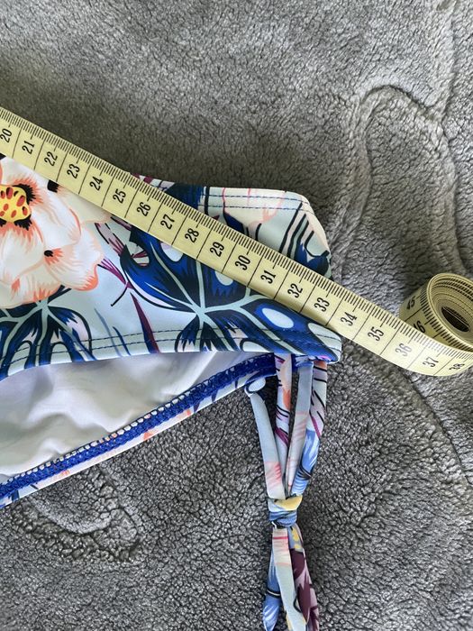 Kwiecisty dół od bikini S